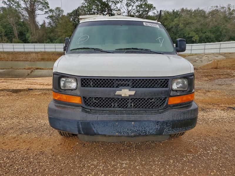 2013 Chevrolet Express G2500