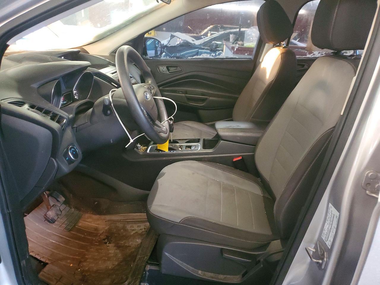 2017 Ford Escape s