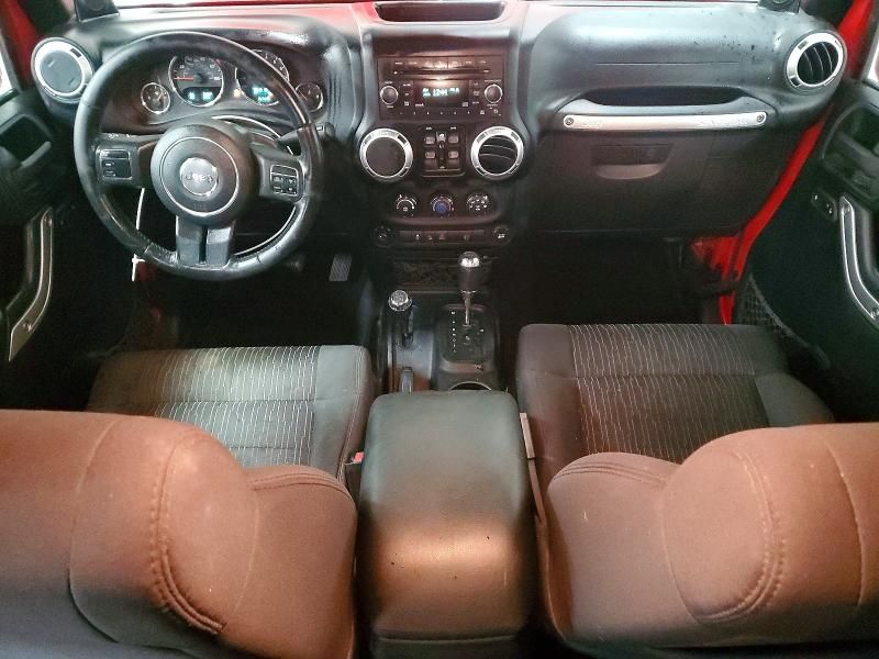 2011 Jeep Wrangler Unlimited Sahara