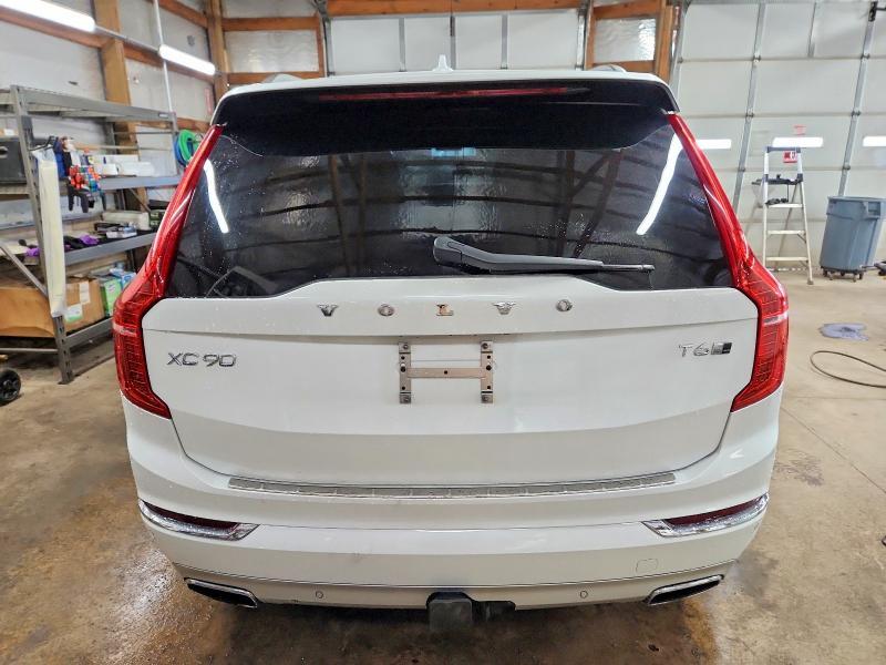 2017 Volvo Xc90 T6