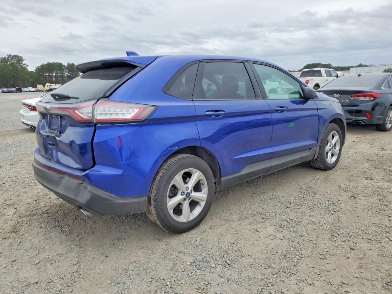2015 Ford Edge se