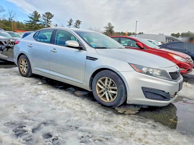 2011 KIA Optima lx
