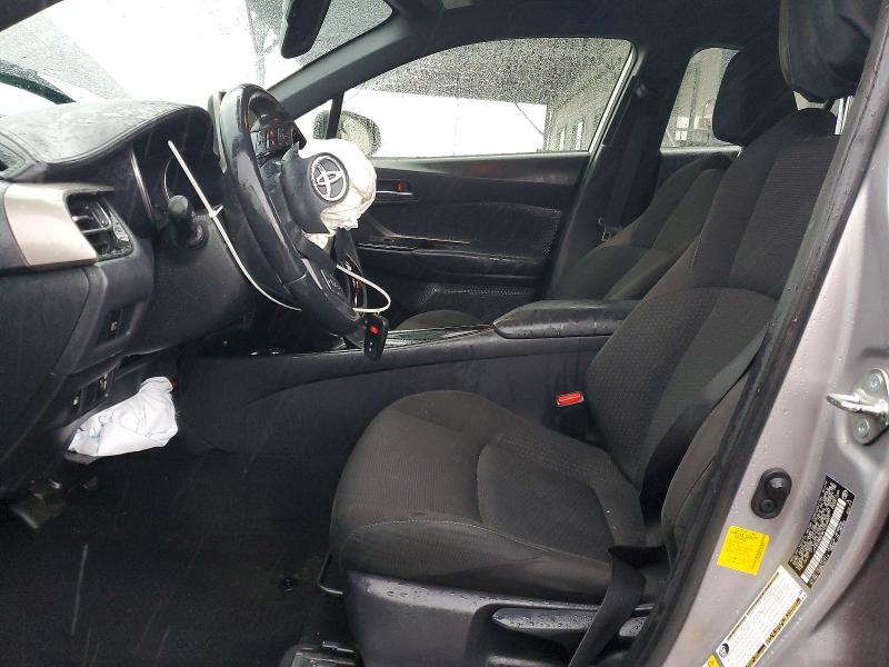 2019 Toyota C-hr xle