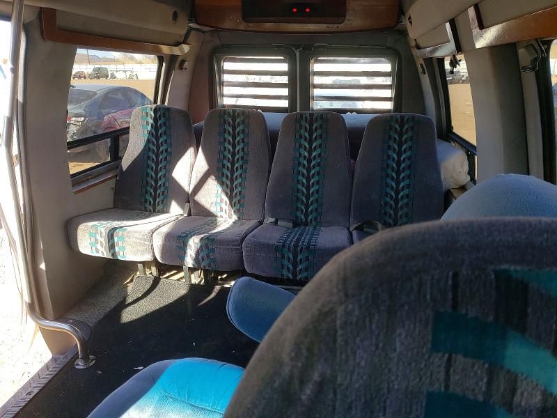 1998 Ford Econoline E250 van
