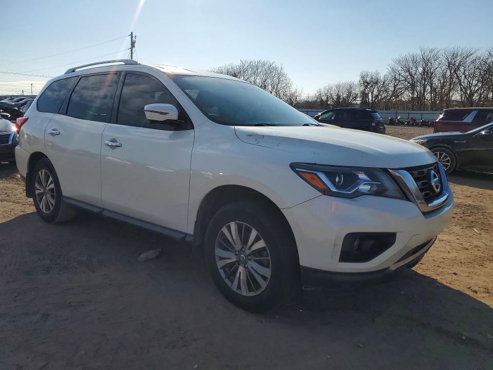 2019 Nissan Pathfinder s