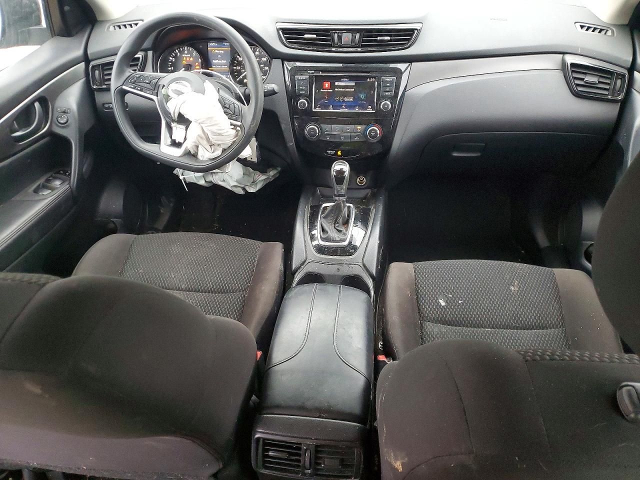 2021 Nissan Rogue Sport s