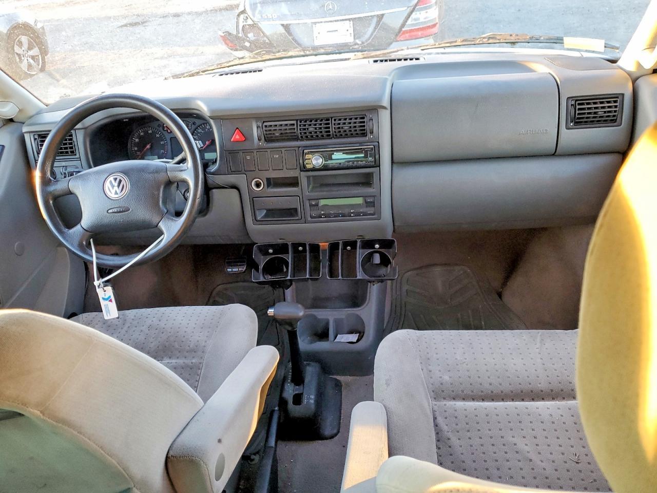 2002 Volkswagen Eurovan gls