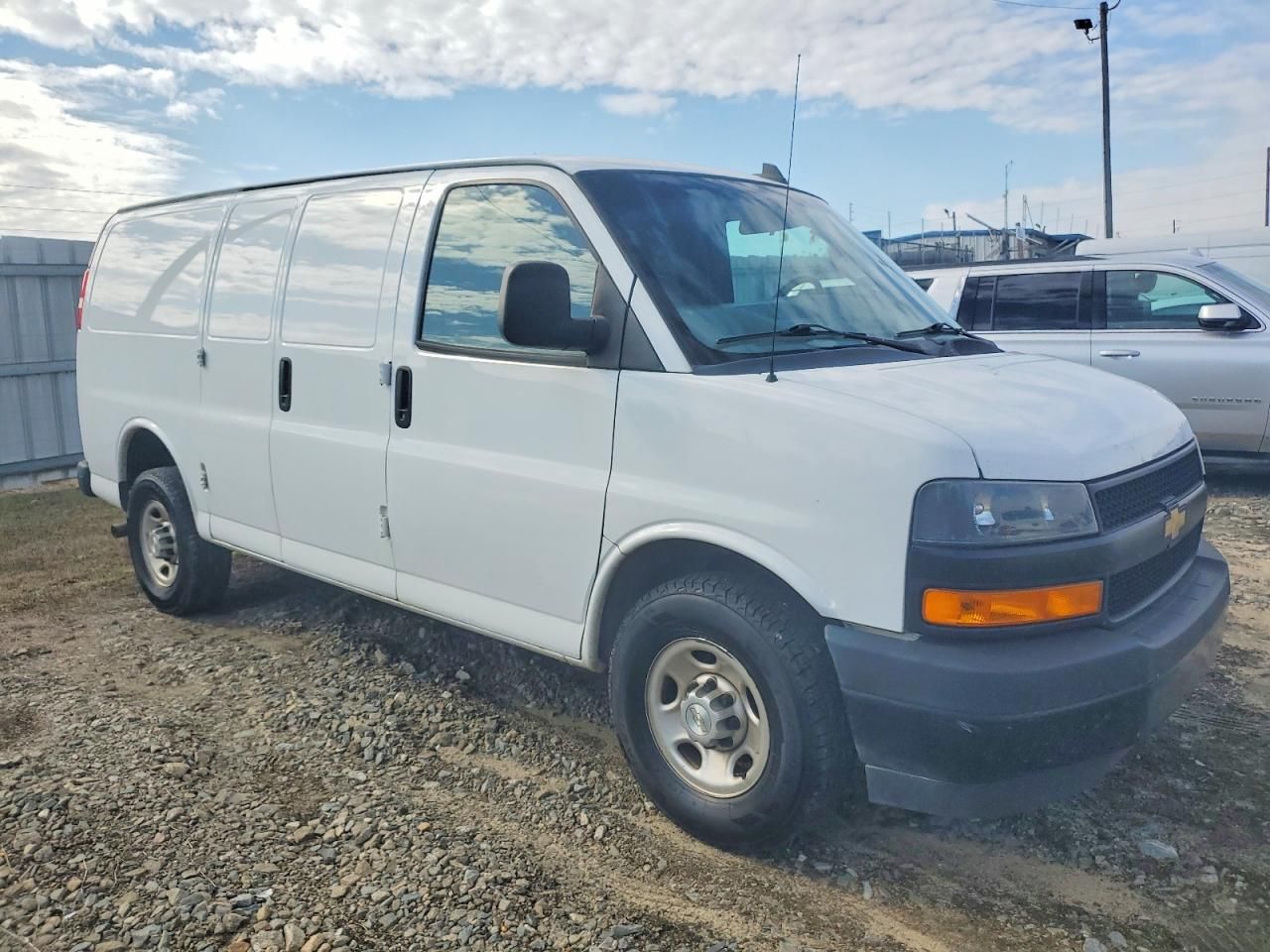 2021 Chevrolet Express G2500