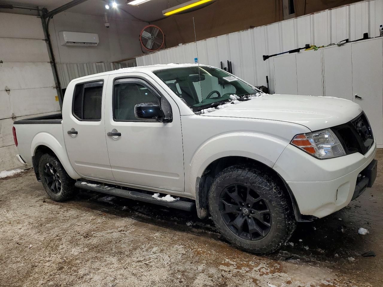 2020 Nissan Frontier s