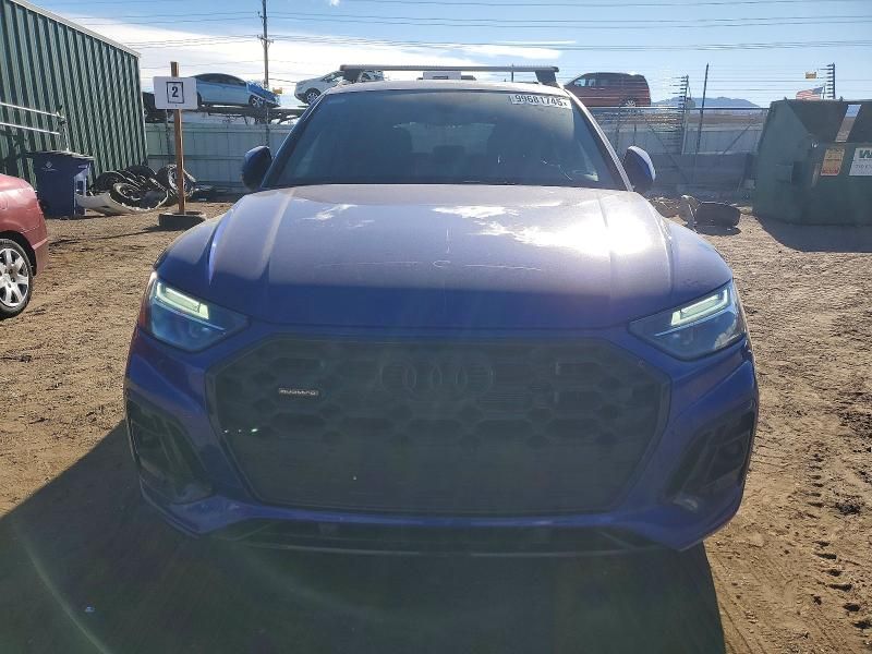 2025 Audi Q5 e Premium Plus 55