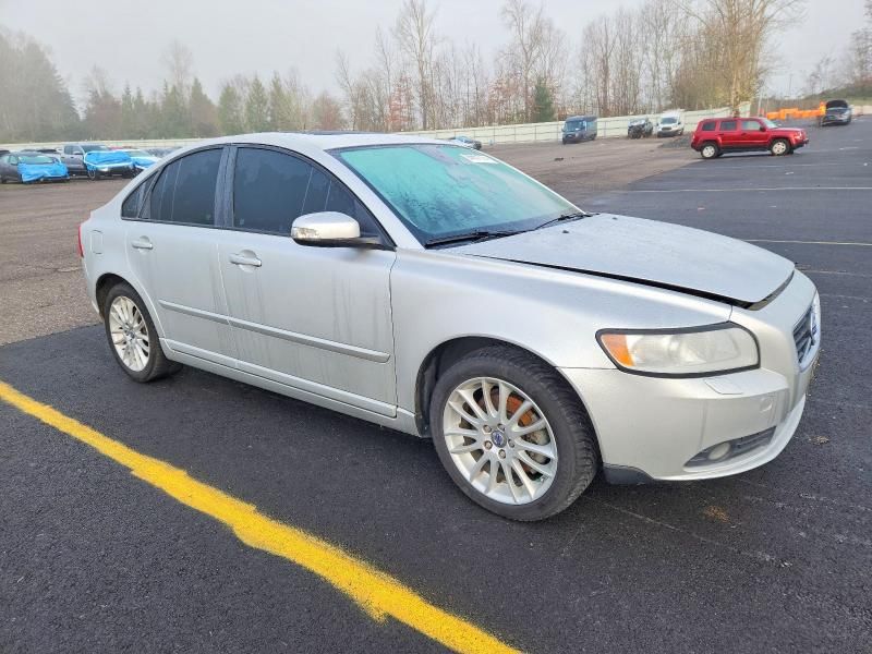 2011 Volvo S40 T5