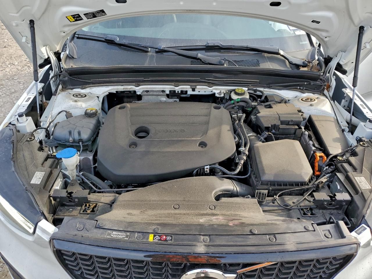 2024 Volvo Xc40 Core