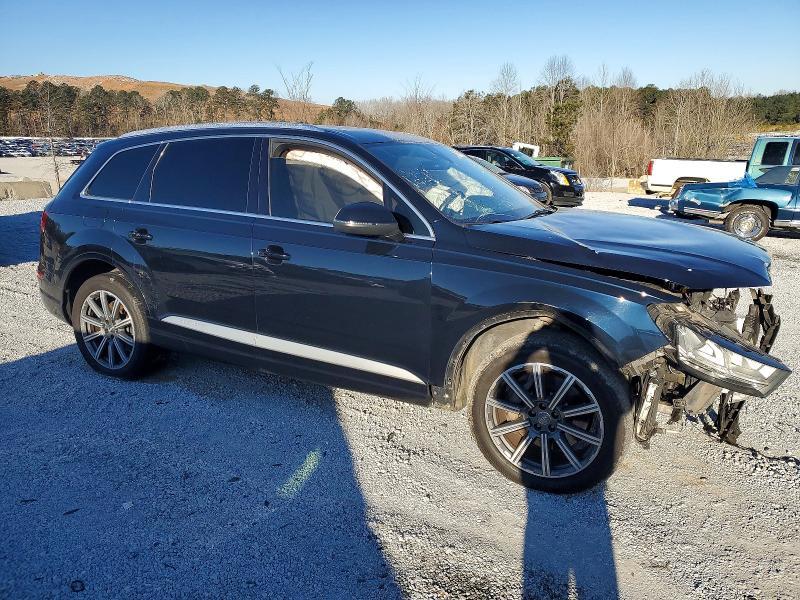2018 Audi Q7 Premium Plus