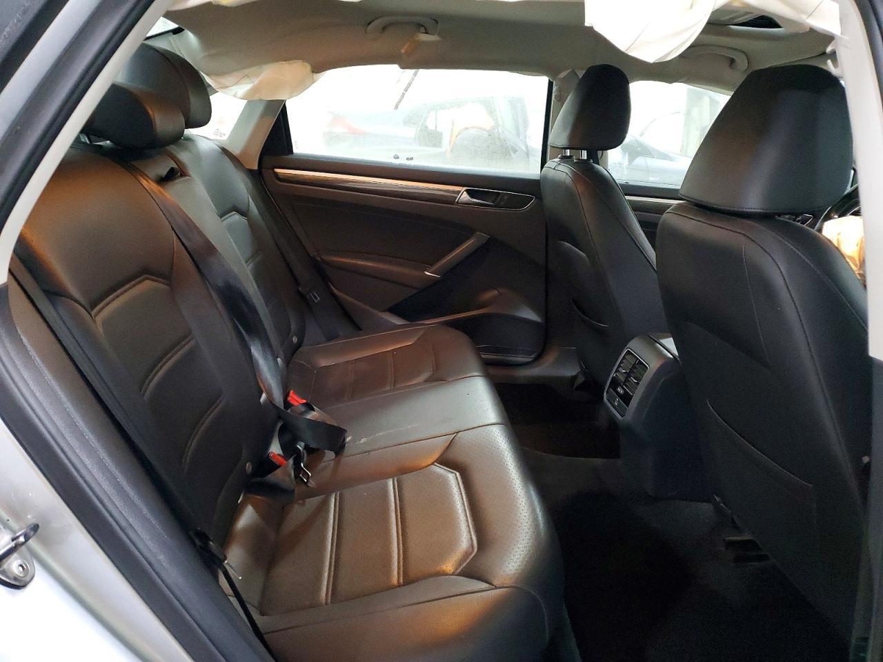 2017 Volkswagen Passat se