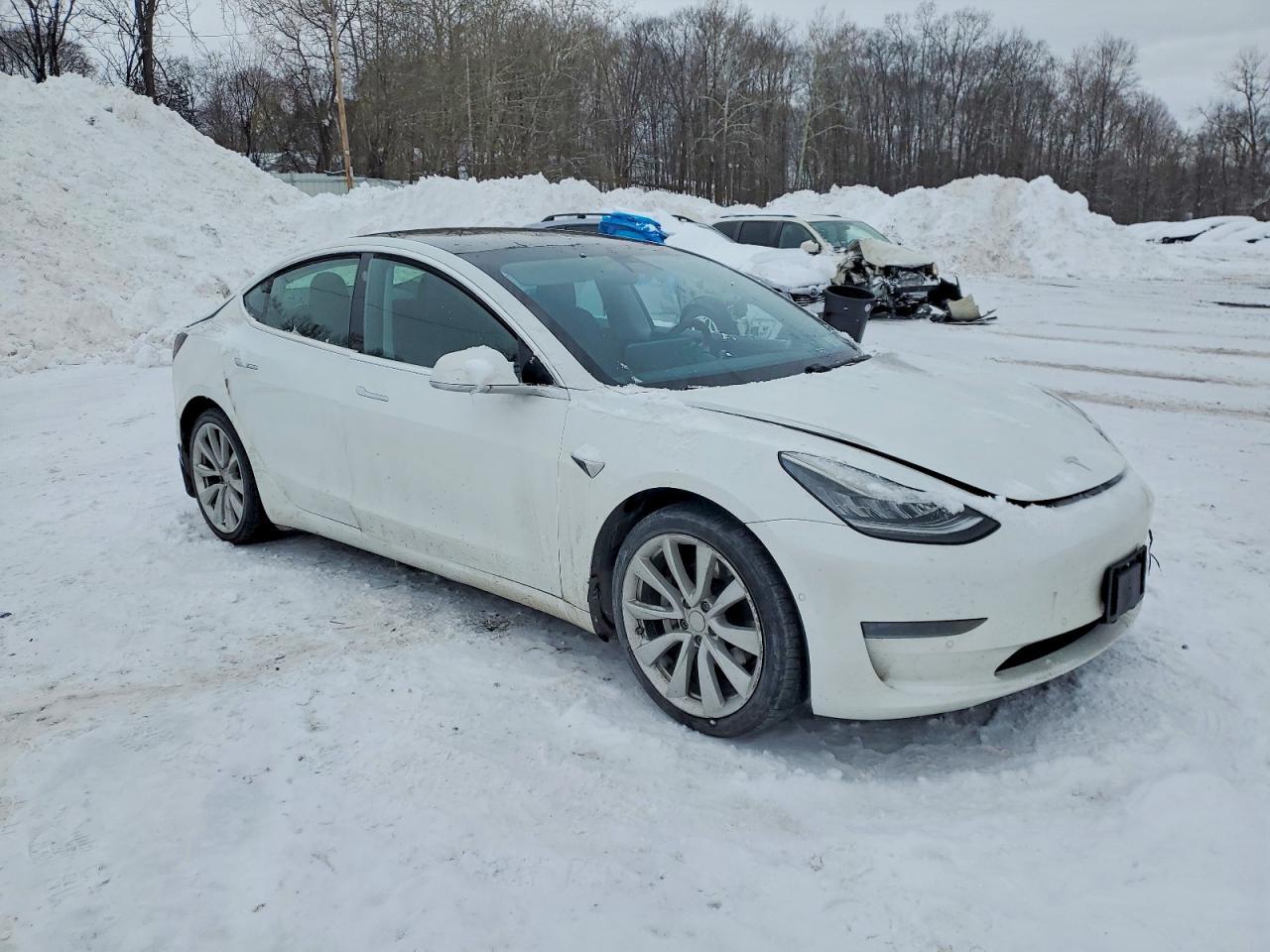 2020 Tesla Model 3