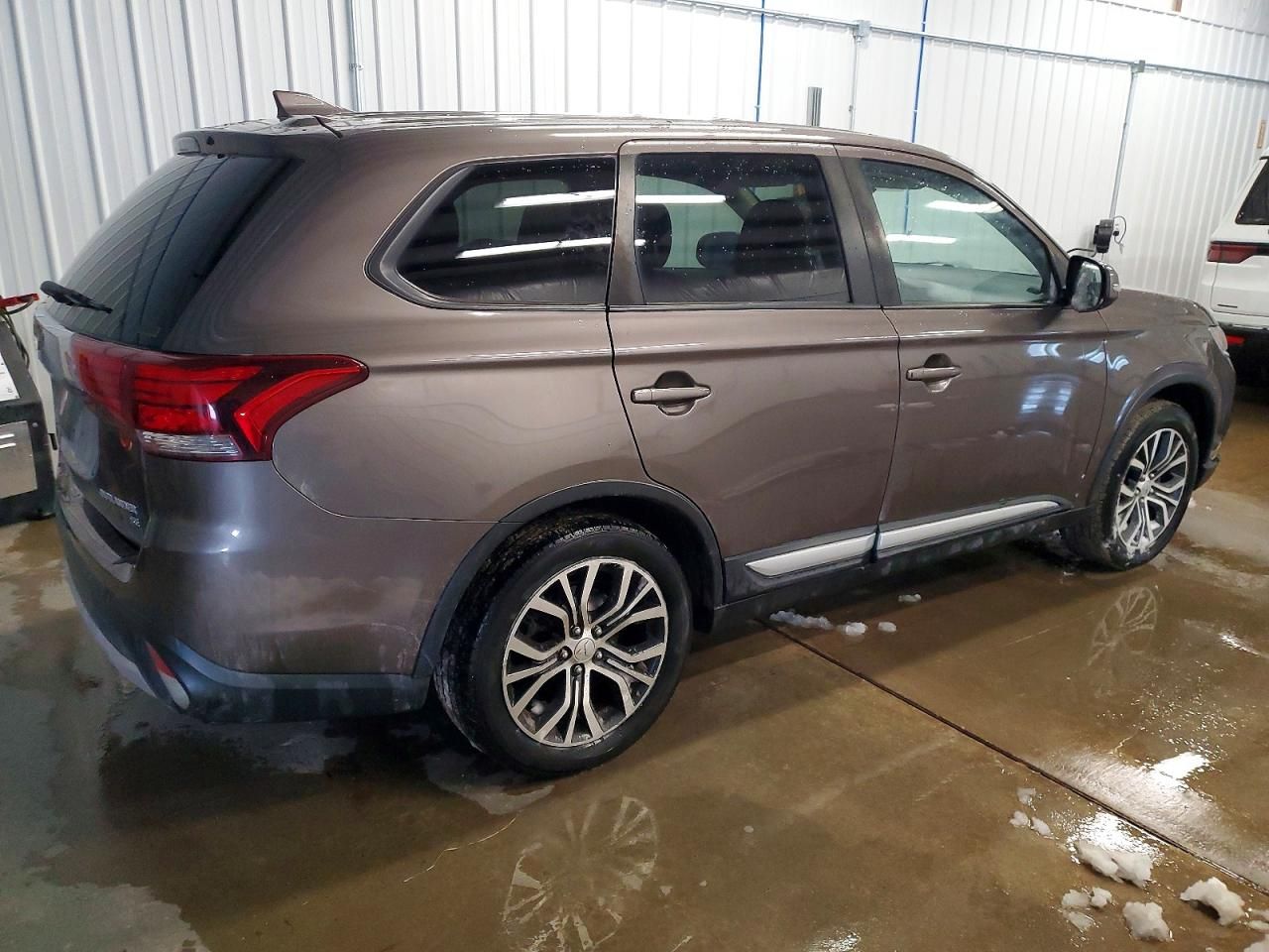 2018 Mitsubishi Outlander se