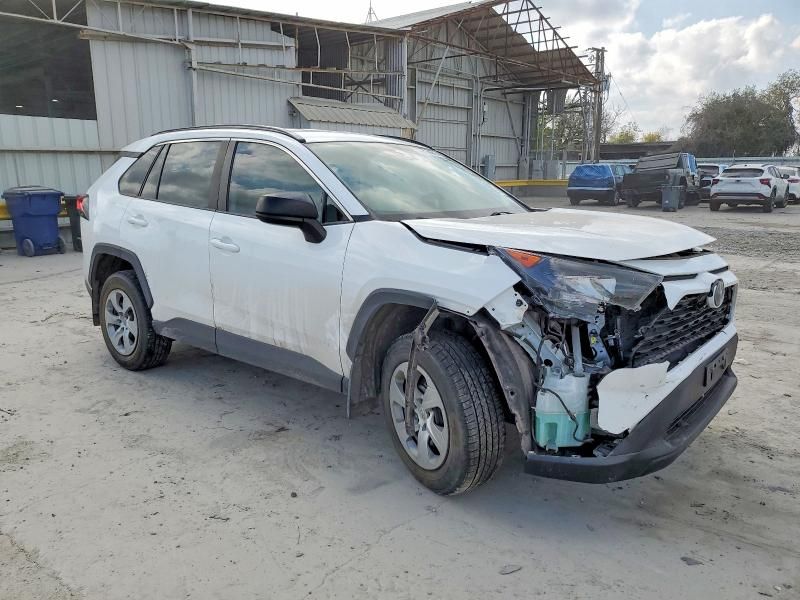 2021 Toyota Rav4 le