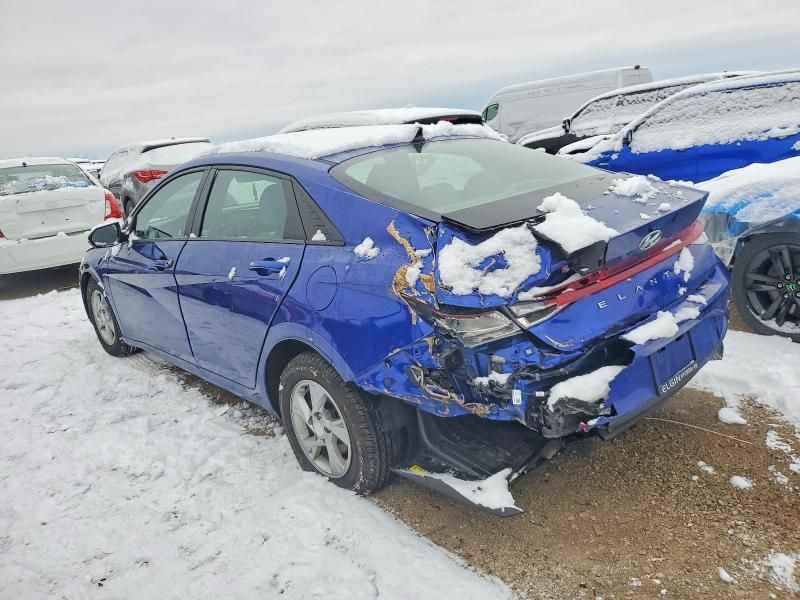 2022 Hyundai Elantra se