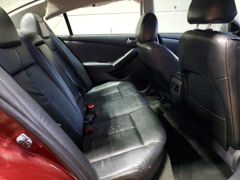 2011 Niss Altima