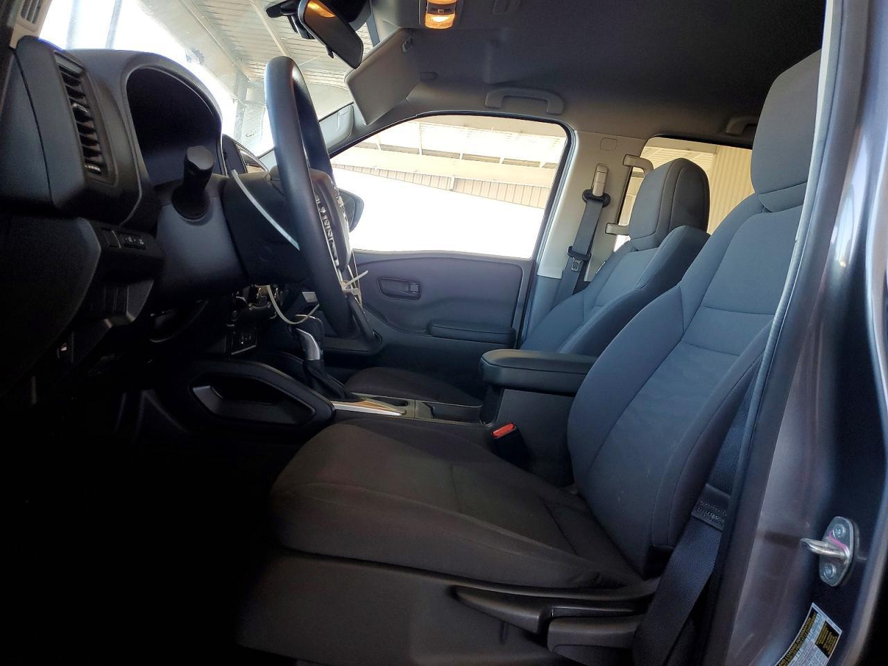 2023 Nissan Frontier S