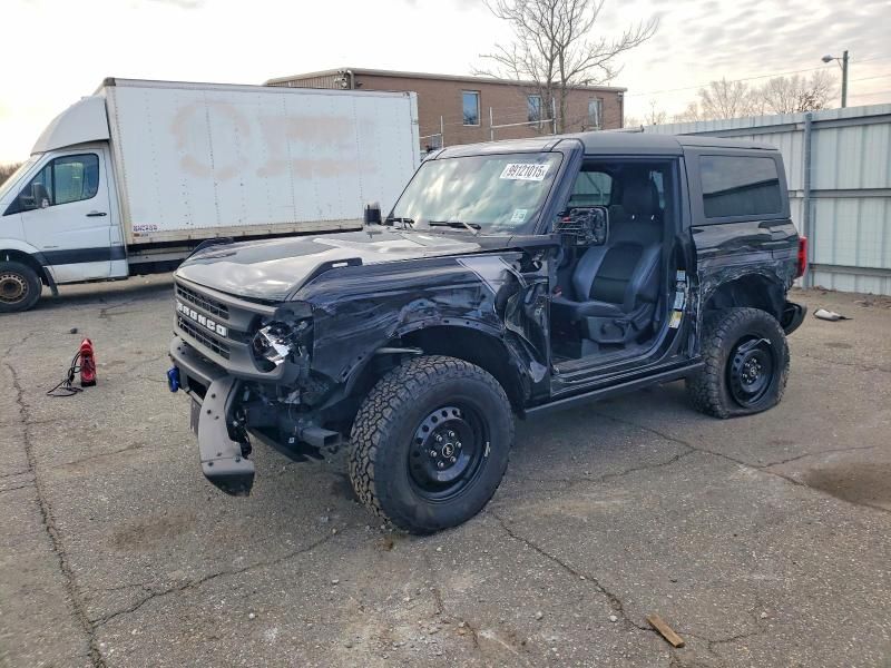 2023 Ford Bronco Base