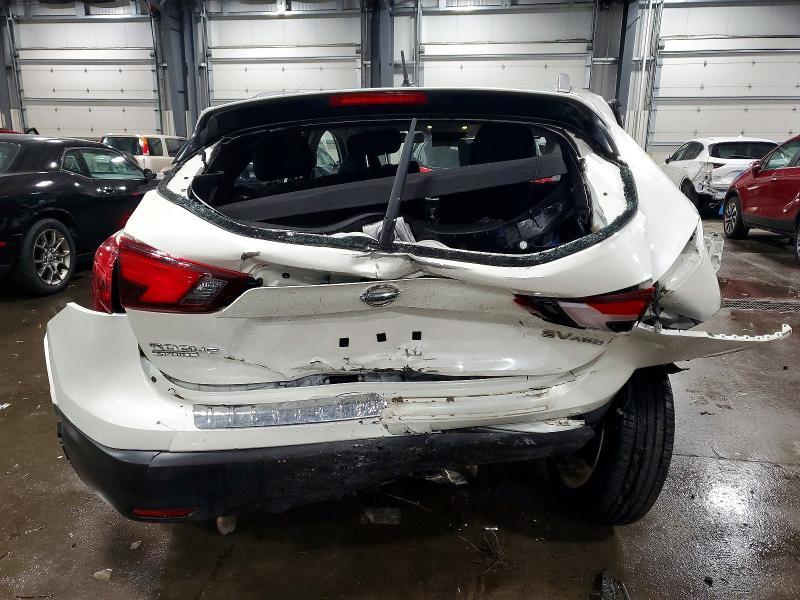 2017 Nissan Rogue Sport sv