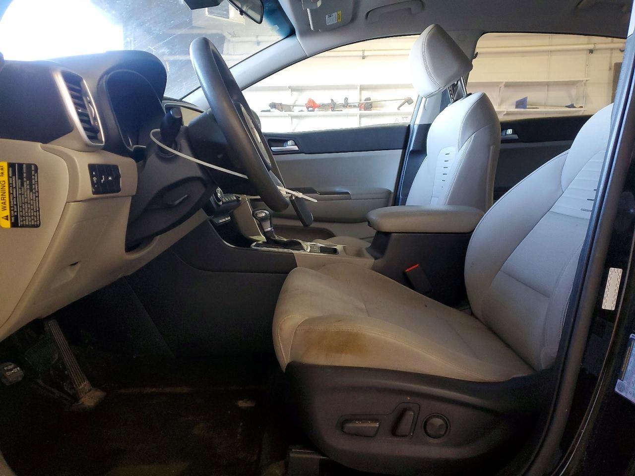 2022 KIA Sportage lx