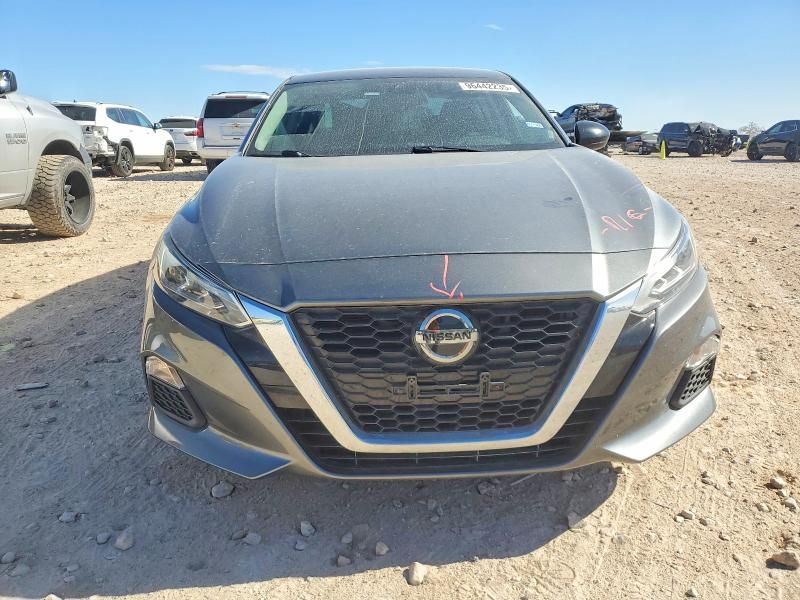 2020 Nissan Altima sr