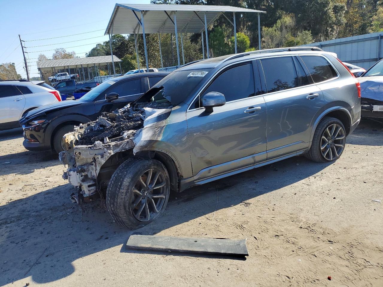 2017 Volvo Xc90 T6