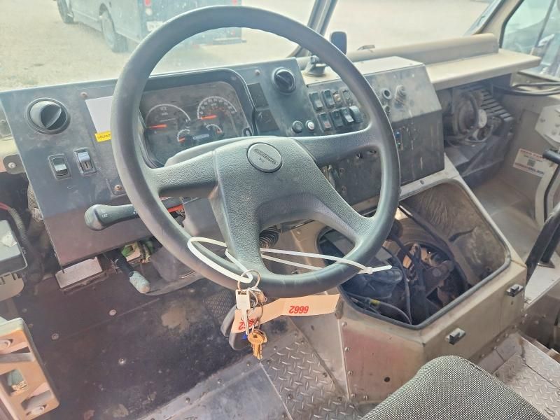 2020 Freightliner MT 45G Delivery Truck