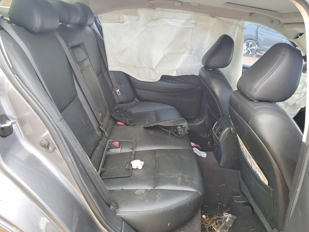 2017 Infiniti Q50 Premium