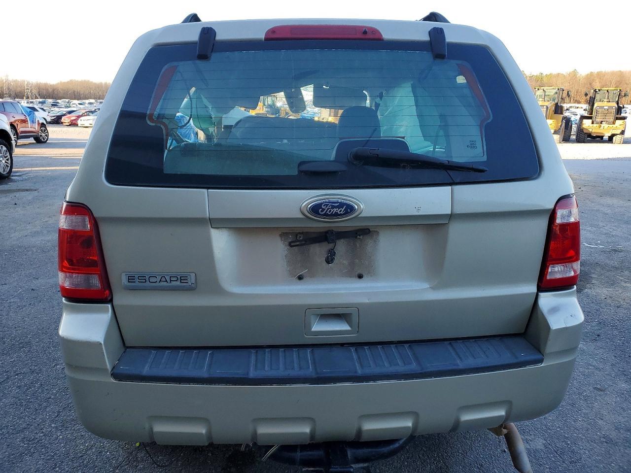 2012 Ford Escape xls