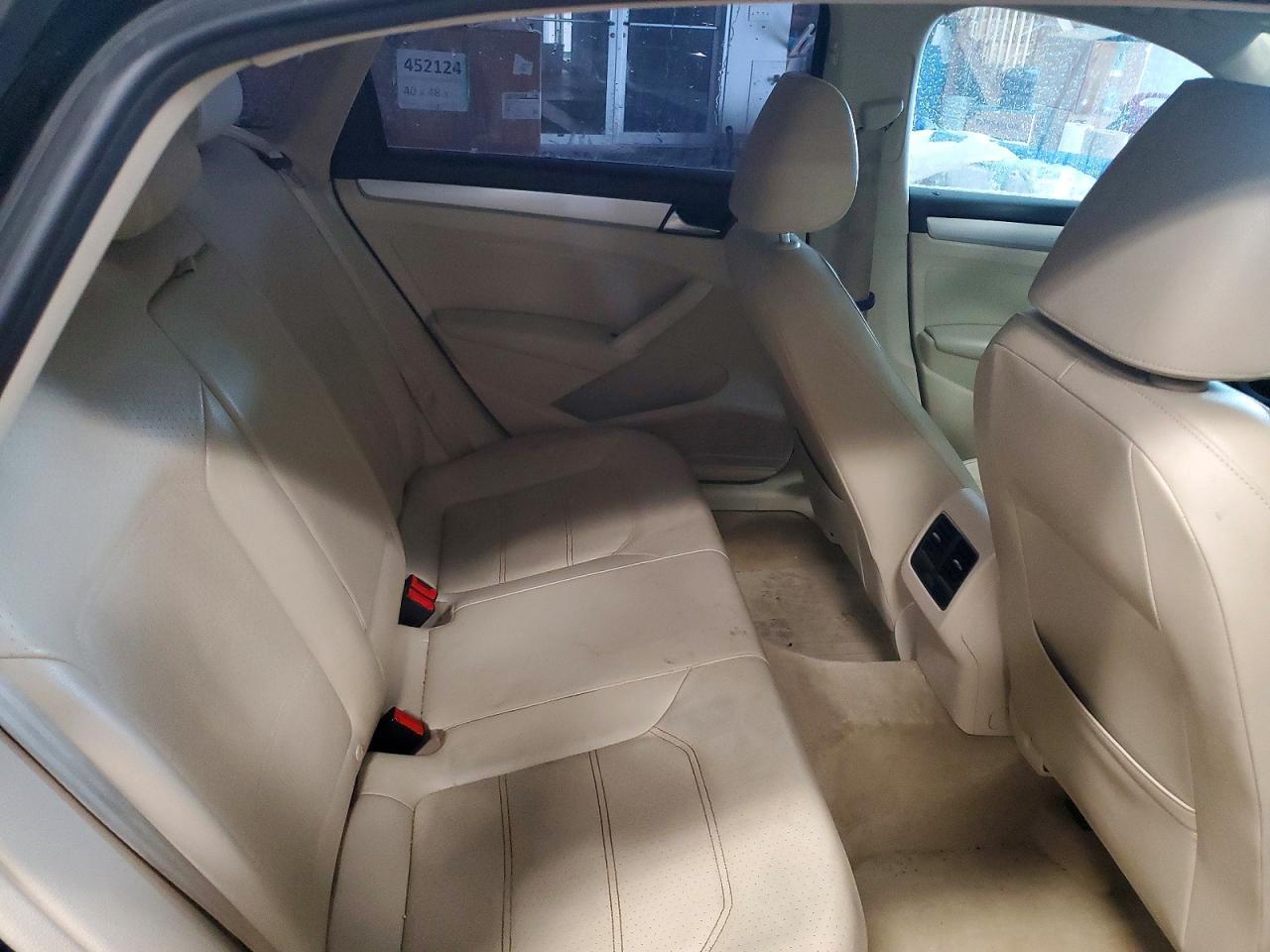 2013 Volkswagen Passat se