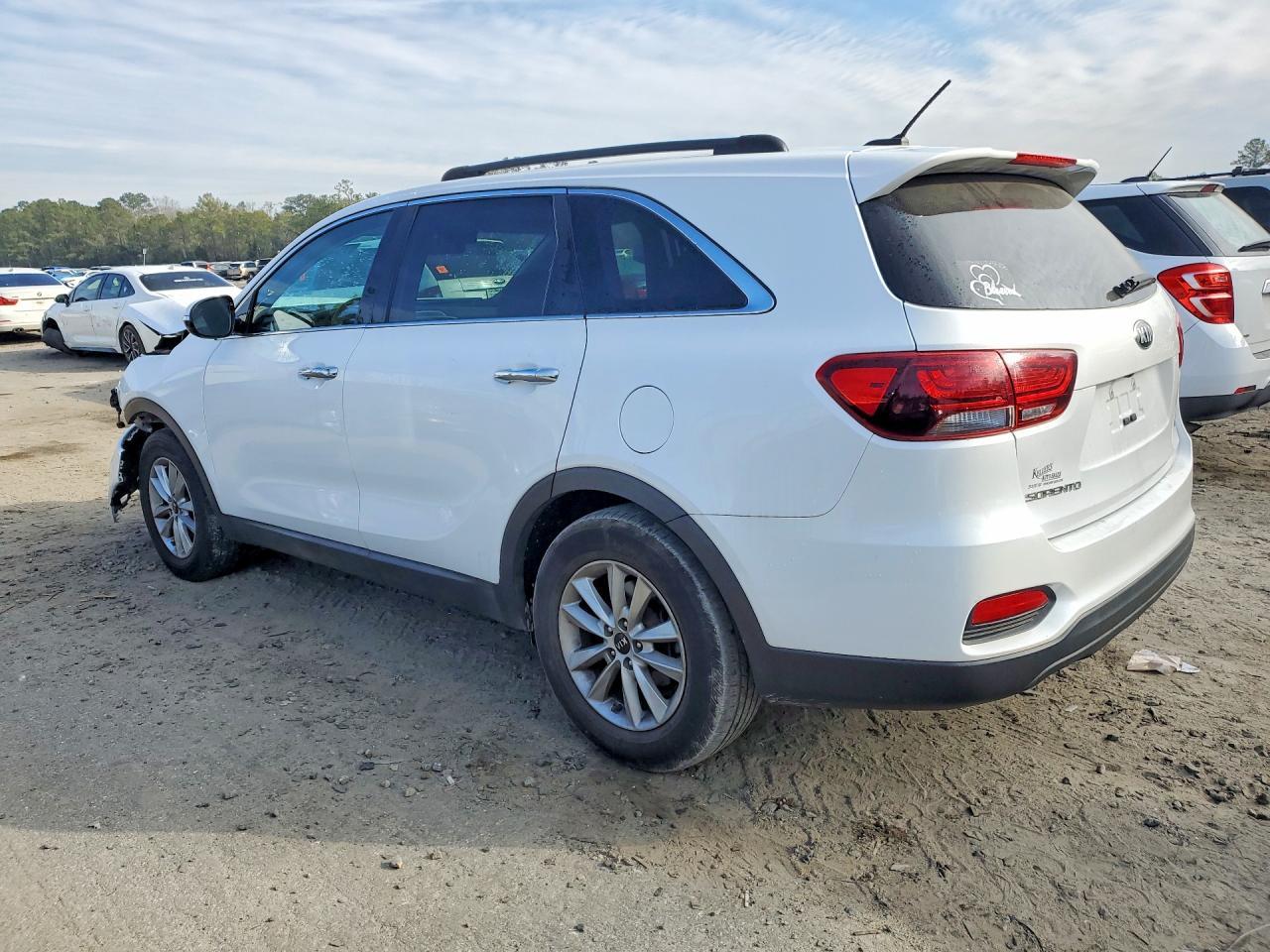 2019 KIA Sorento lx V6