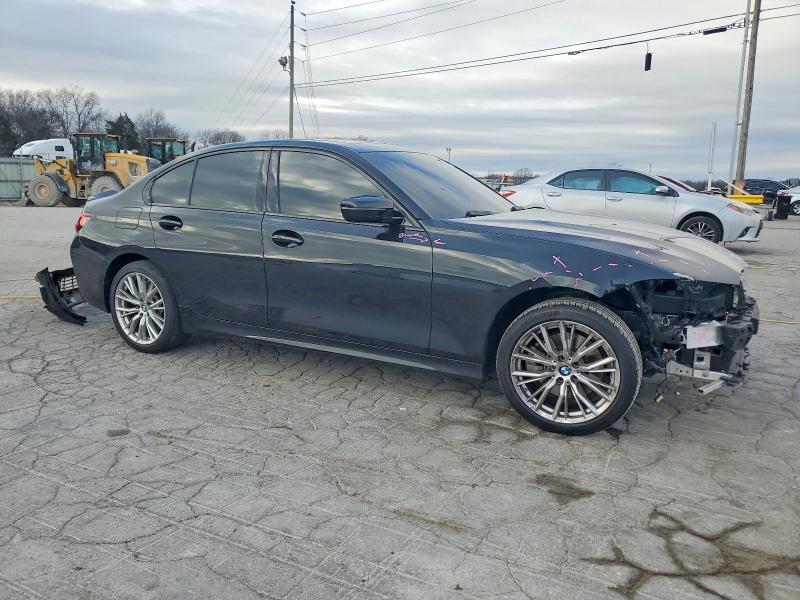 2023 BMW 330i