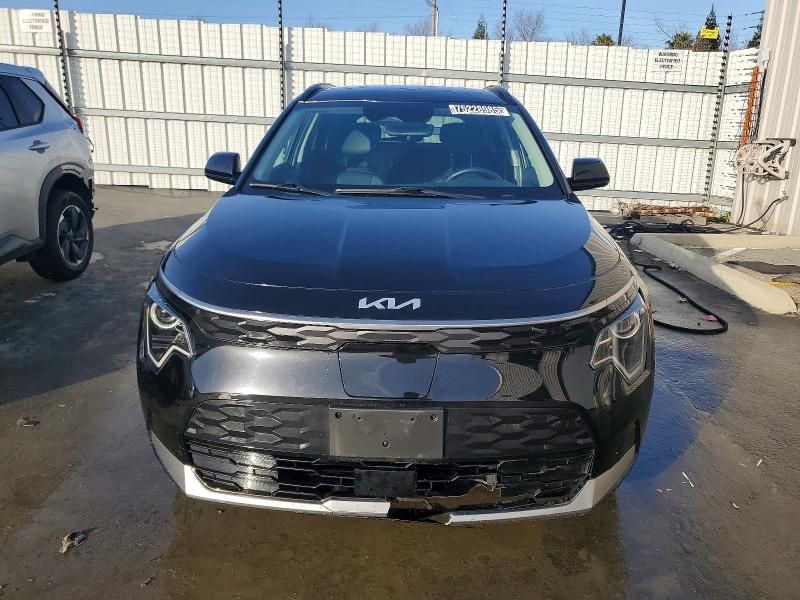 2023 KIA Niro Wind