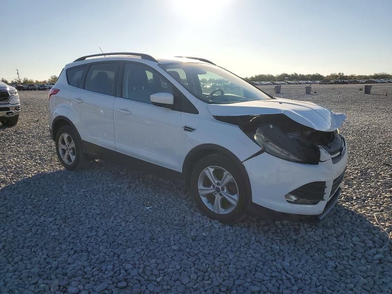 2014 Ford Escape se