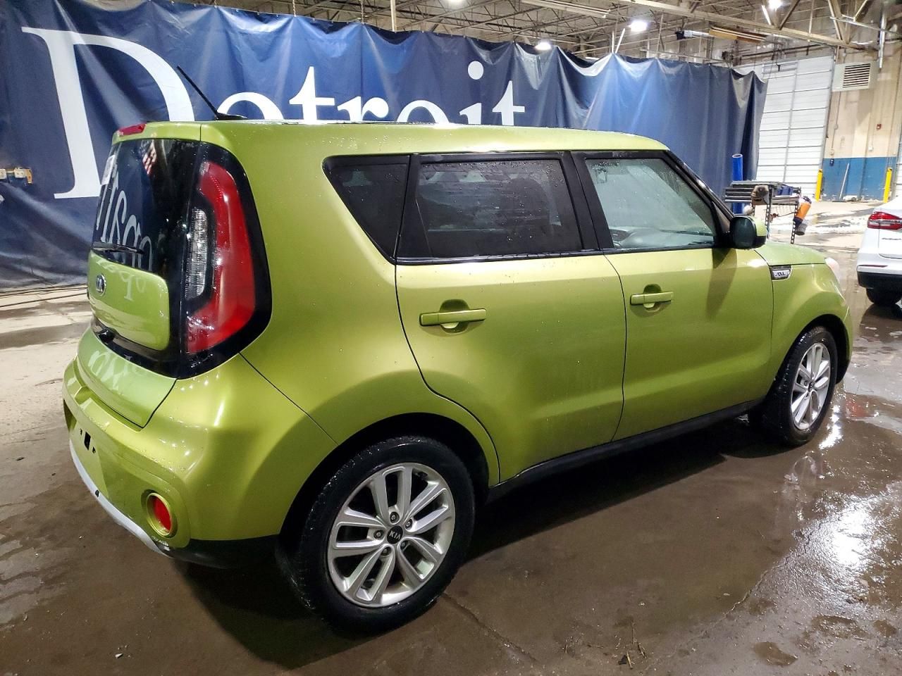 2017 KIA Soul +