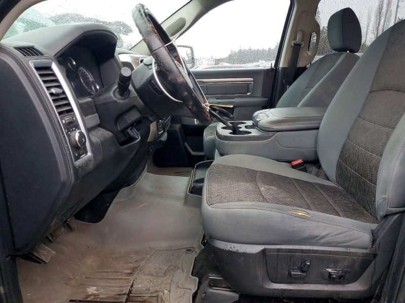 2017 Dodge Ram 1500 slt