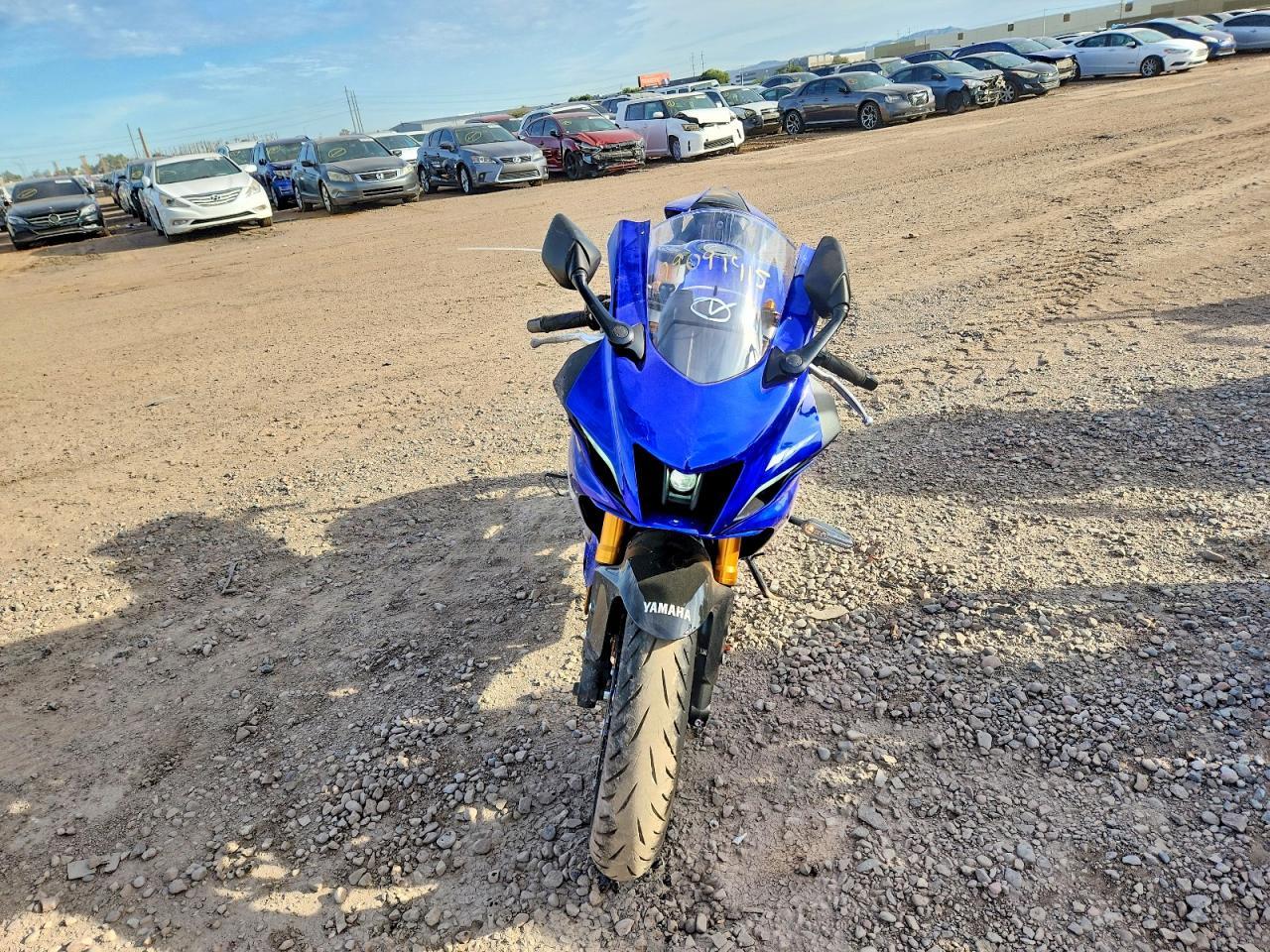 2025 Yama YZFR7
