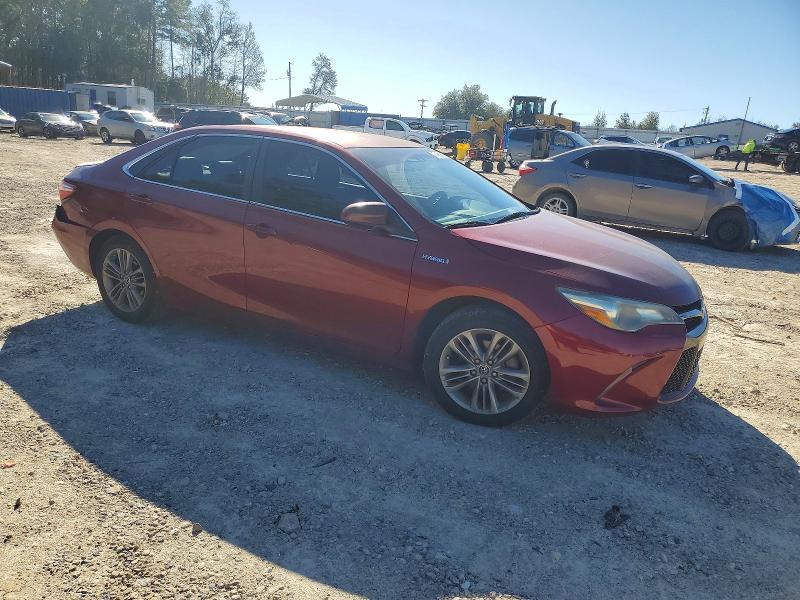 2015 Toyota Camry Hybrid