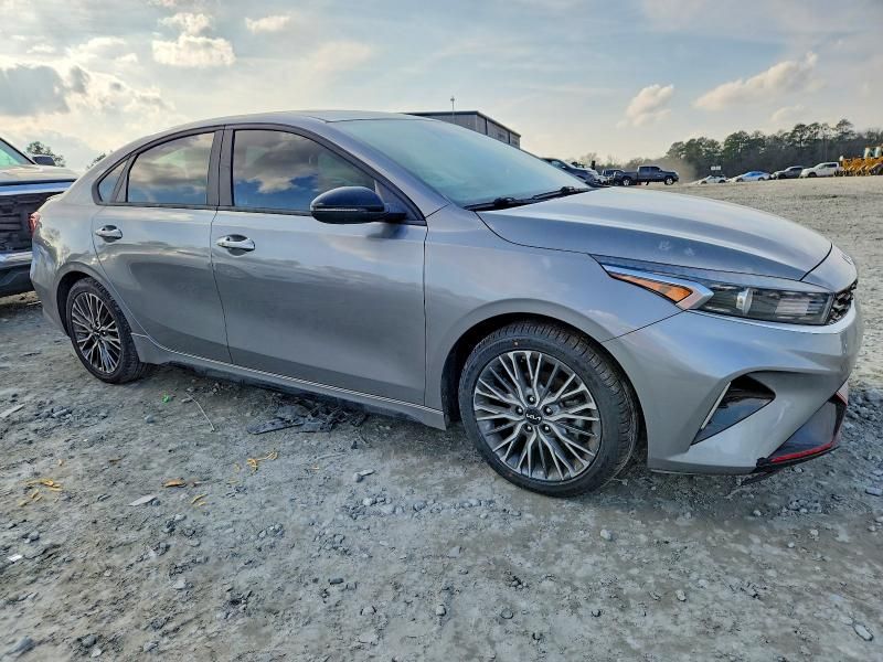 2022 KIA Forte gt Line