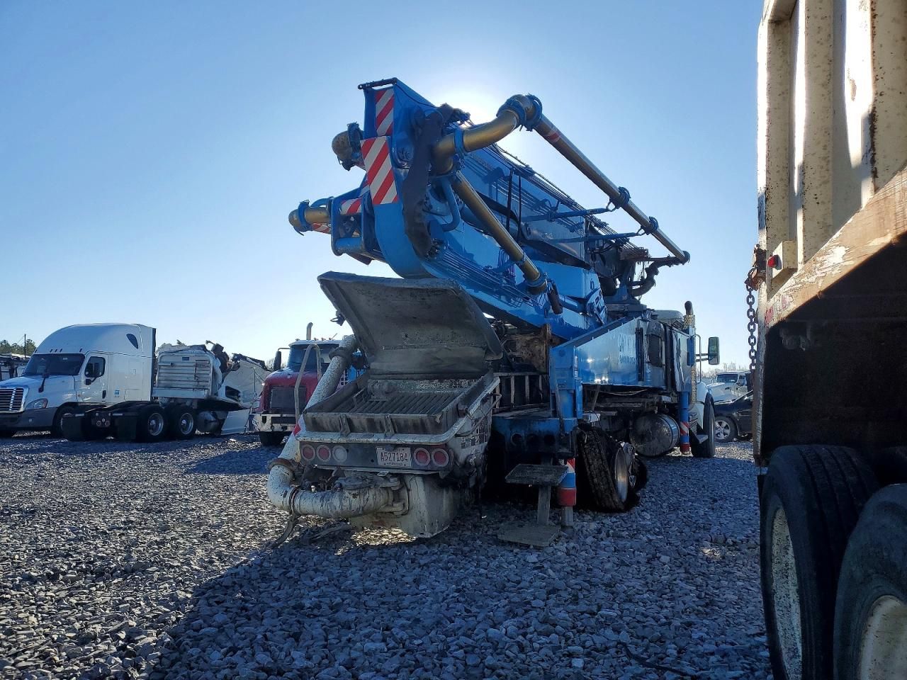 2024 Kenworth Construction T880