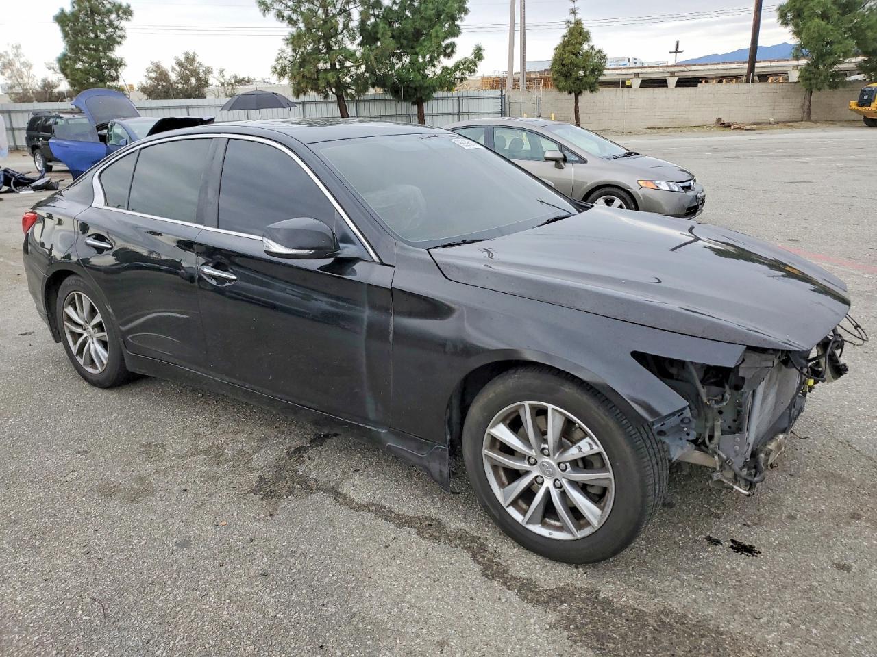 2014 Infiniti Q50 Base