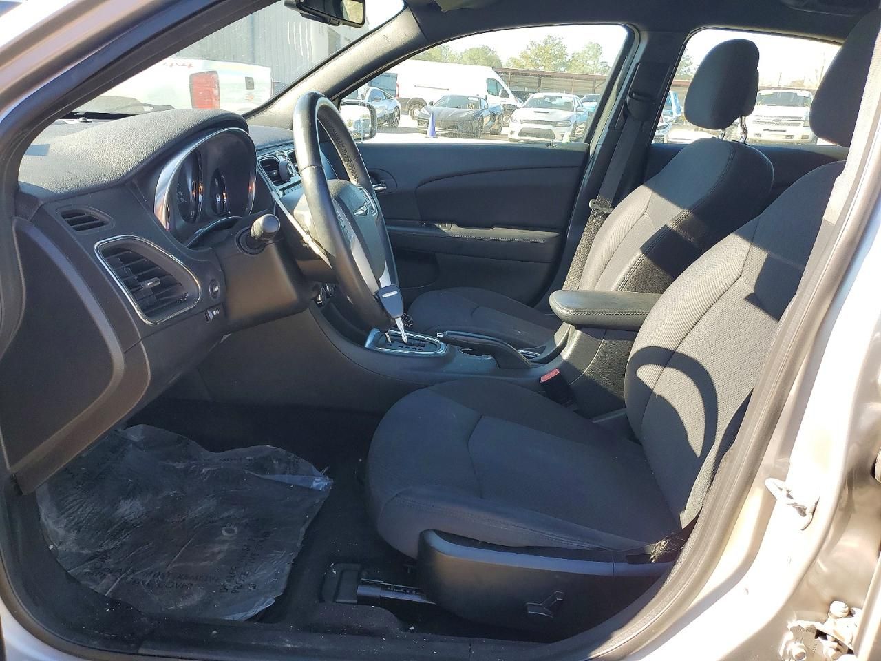 2013 Chrysler 200 Touring