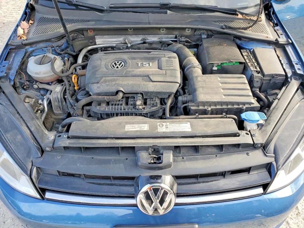 2017 Volkswagen Golf s