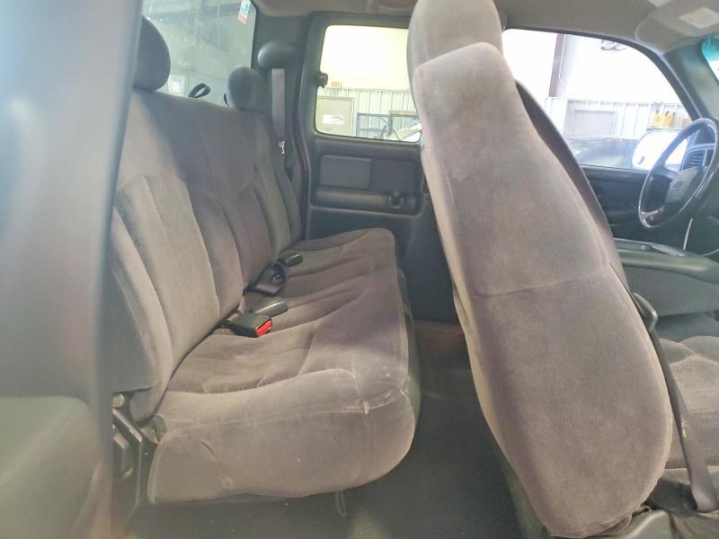 2002 Chevrolet Silverado C1500