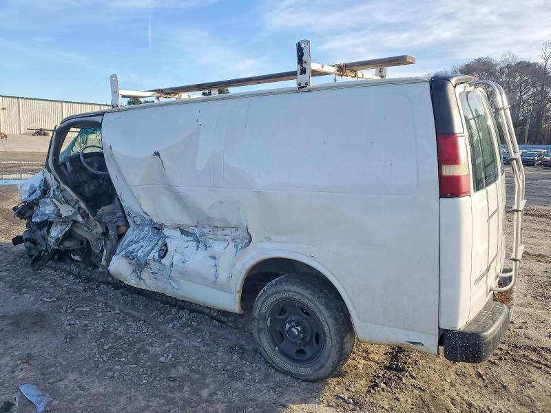 2004 Chevrolet Express G3500