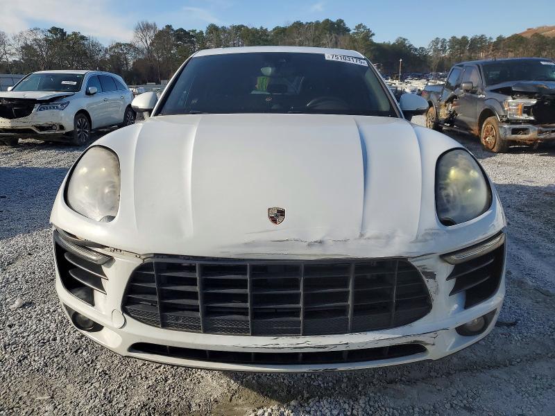 2015 Porsche Macan s