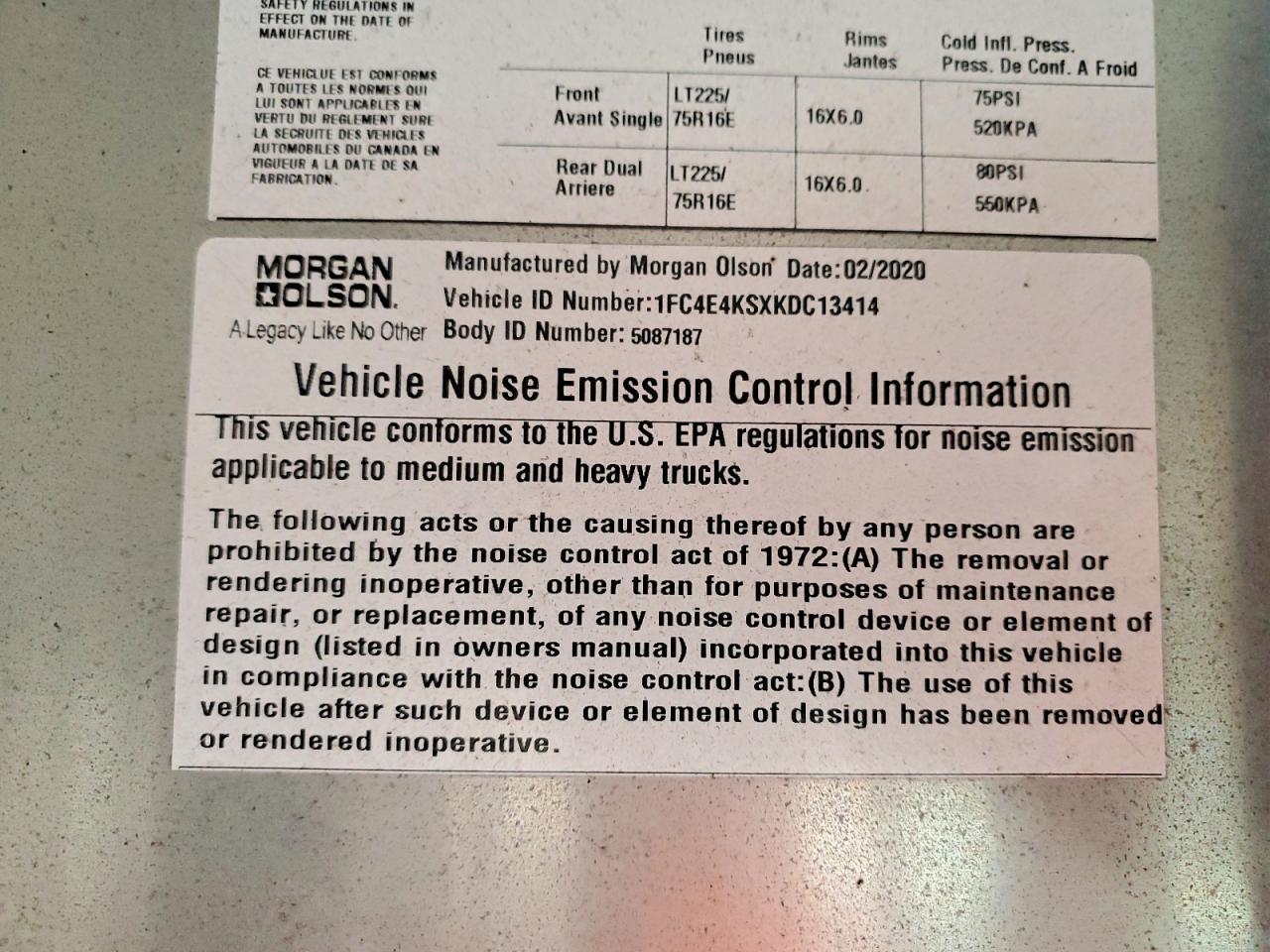 2019 Ford E450 Delivery Truck